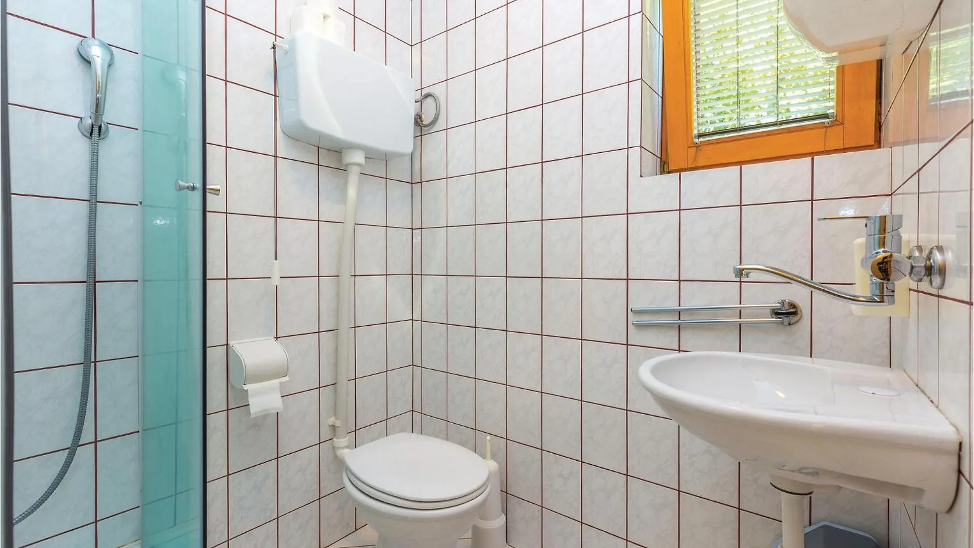 Nice Apartment In Povile With Wifi